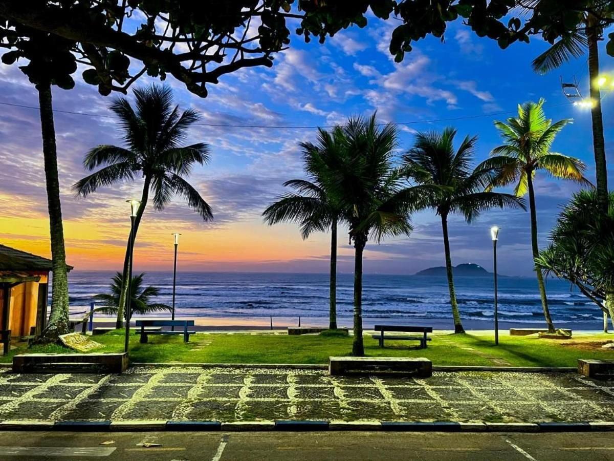 5E-Pe Na Areia Da Praia Do Tombo, 2 Quartos, Ar Cond, 2 Banheiros,2 Vagas+Roupas De Cama グァルジャー エクステリア 写真